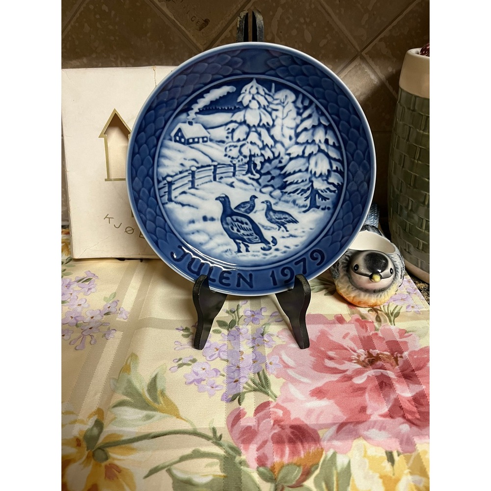 Vintage 1979 Grande Danica Jules Bird Porcelain Plate: Made in Denmark